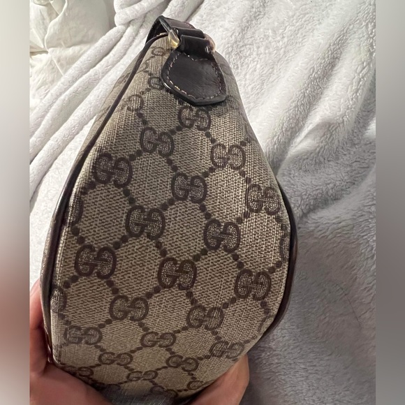 Authentic GG sherry line criss body bag - Picture 5 of 12